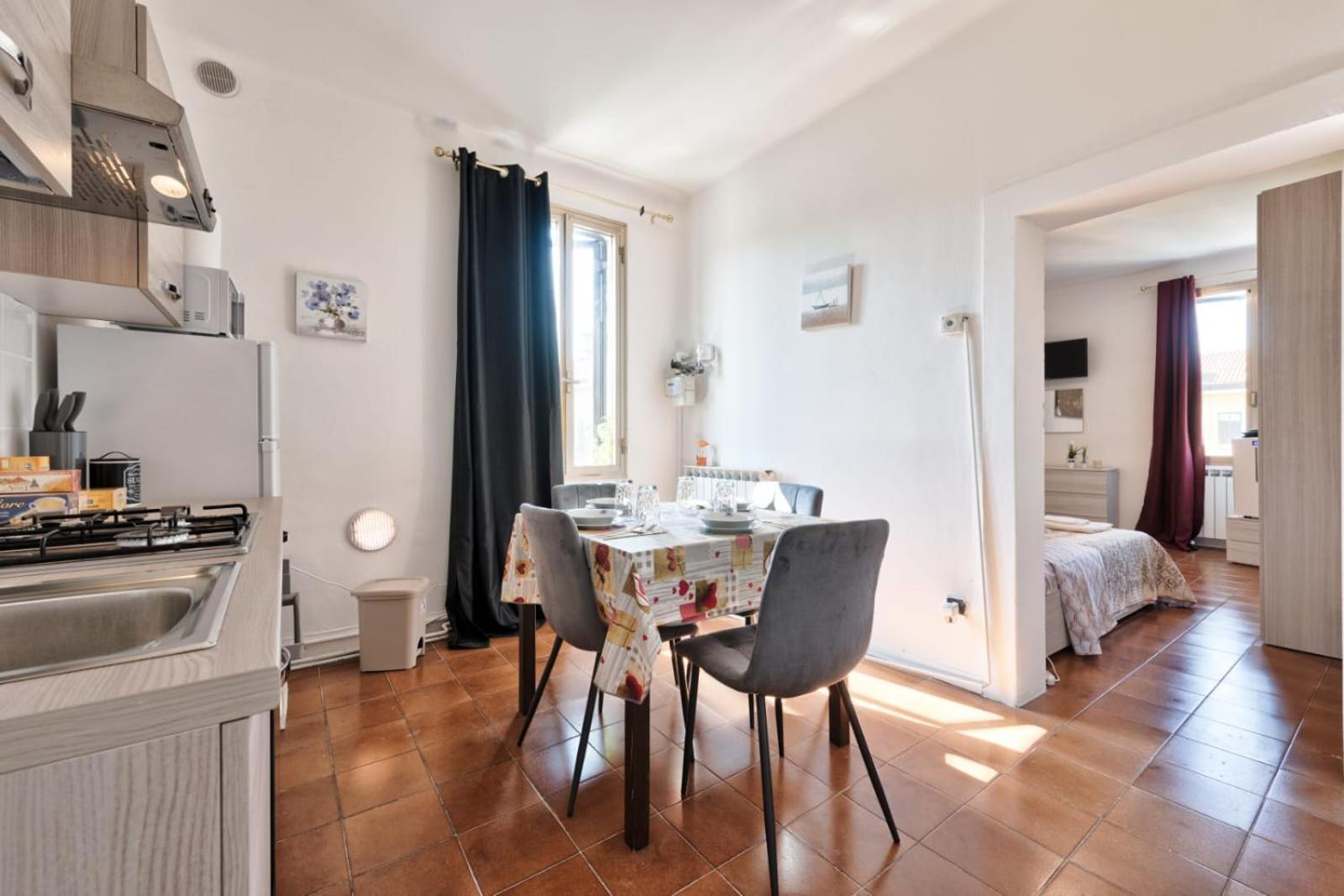 Venice Vacation Apartment Two Bedrooms Marghera Esterno foto